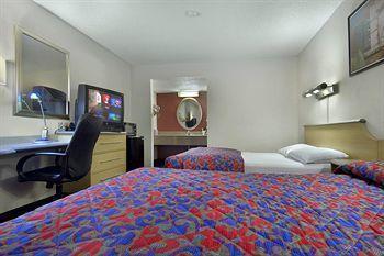 Q Lodging Extended Stay San Antonio Dış mekan fotoğraf