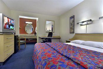 Q Lodging Extended Stay San Antonio Dış mekan fotoğraf